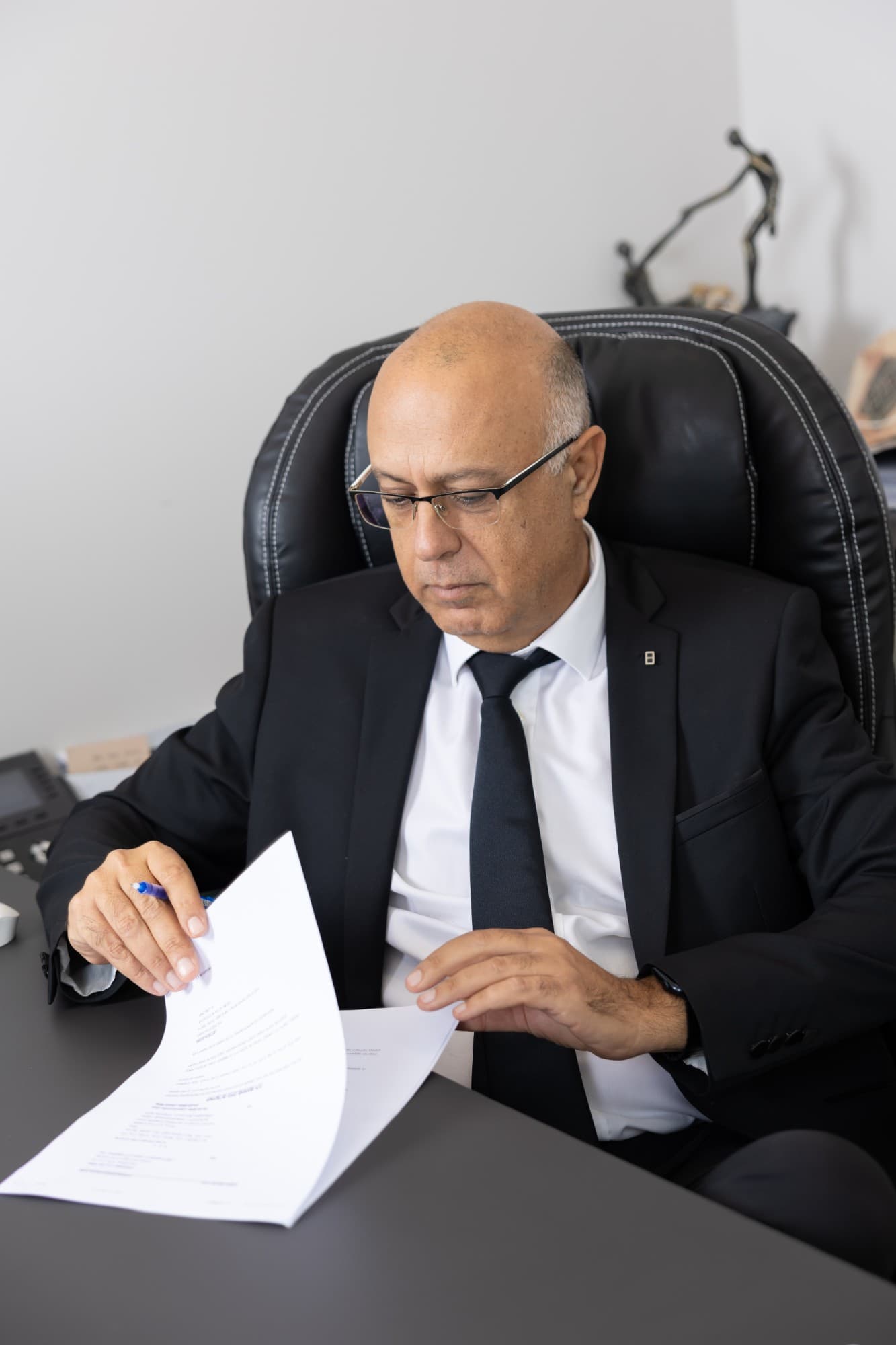 עו״ד גד אבן חיים, עורך דין ונוטריון